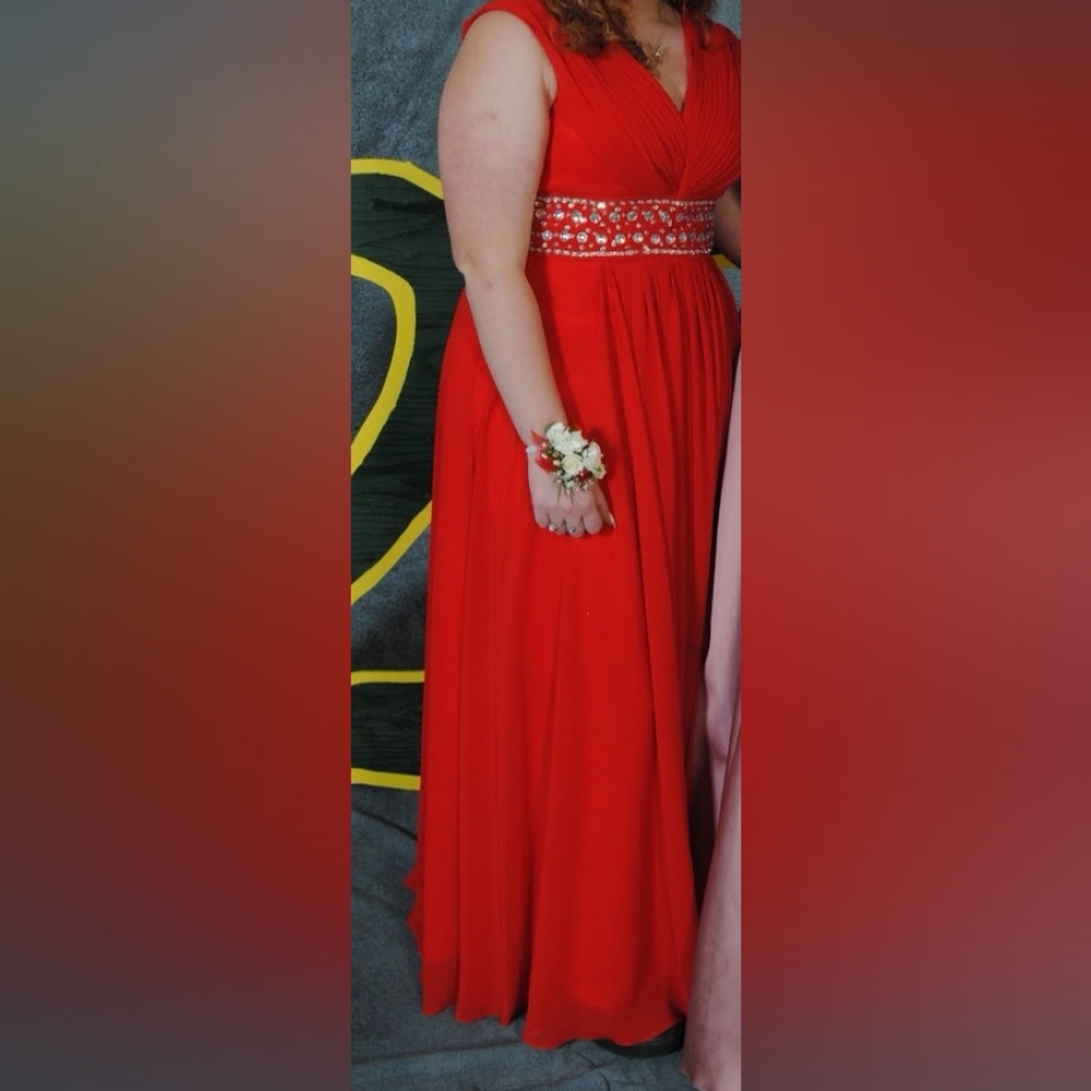 Very beautiful red prom dress